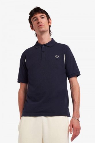 fred perry m3843 1 330x496 - &Mu;&pi;&lambda;&omicron;ύ&zeta;&epsilon;&sigmaf; &pi;ό&lambda;&omicron; Fred Perry M3843